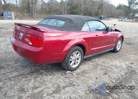 2006 Ford Mustang V6 z USA, uszkodzony, nr VIN 1ZVFT84N165262477